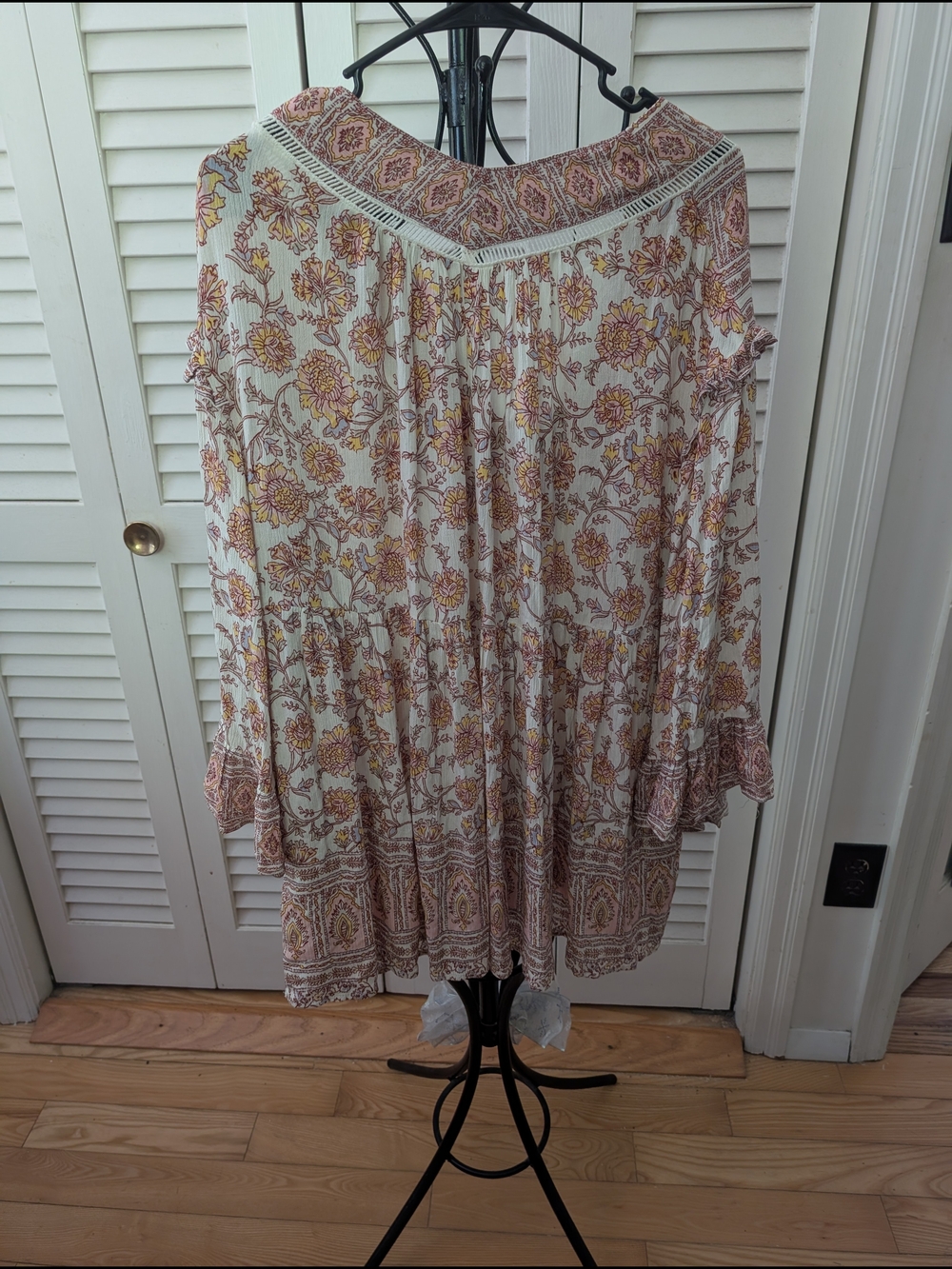 Free People Boho Floral Tunic in Rust and Cream Size Large - Picture 3 of 3